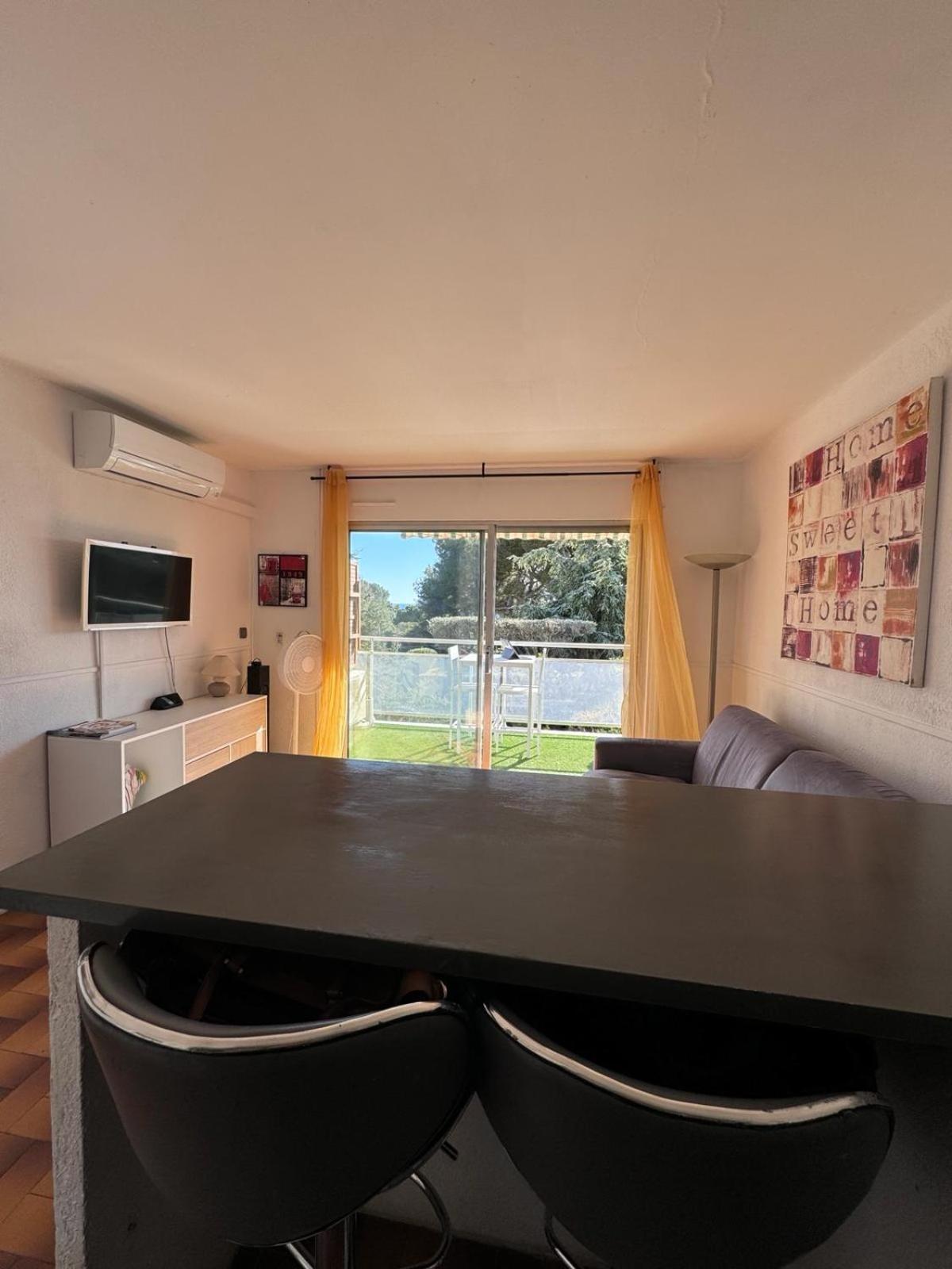 Beau Studio Climatise Face A La Mer La Ciotat Exterior foto